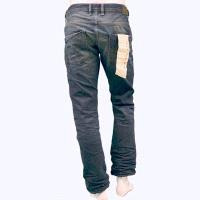 slim fit jeans